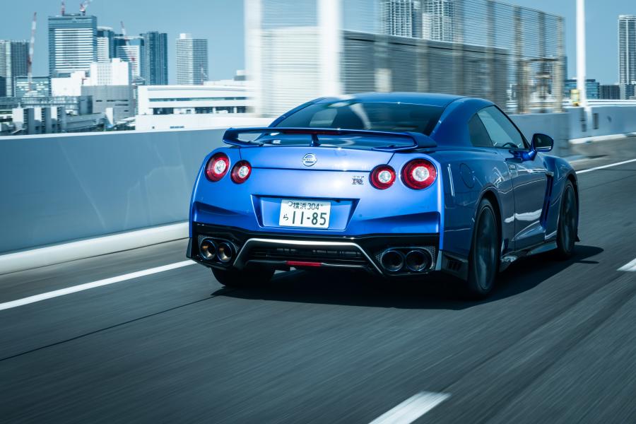  Nissan GT-R 50th Anniversary (R35) 2019 года  (JP) (фото 28 из 41)
